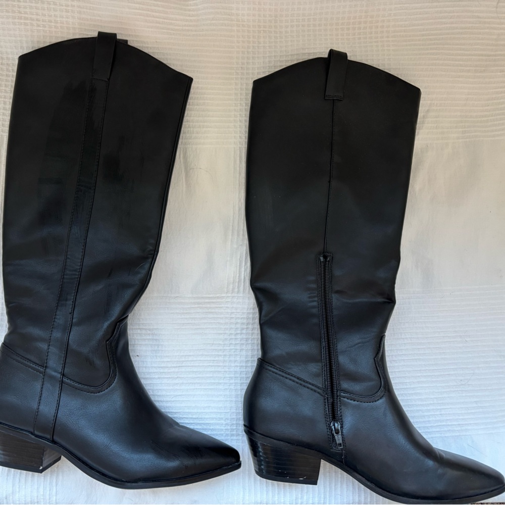 Tall black boots
